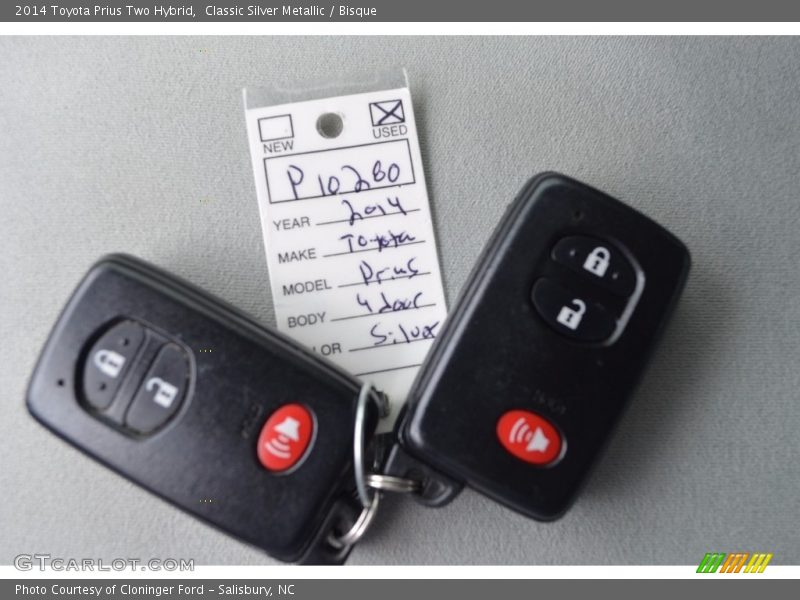 Classic Silver Metallic / Bisque 2014 Toyota Prius Two Hybrid