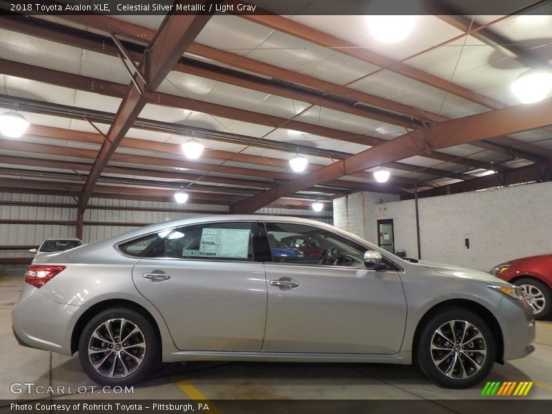 Celestial Silver Metallic / Light Gray 2018 Toyota Avalon XLE