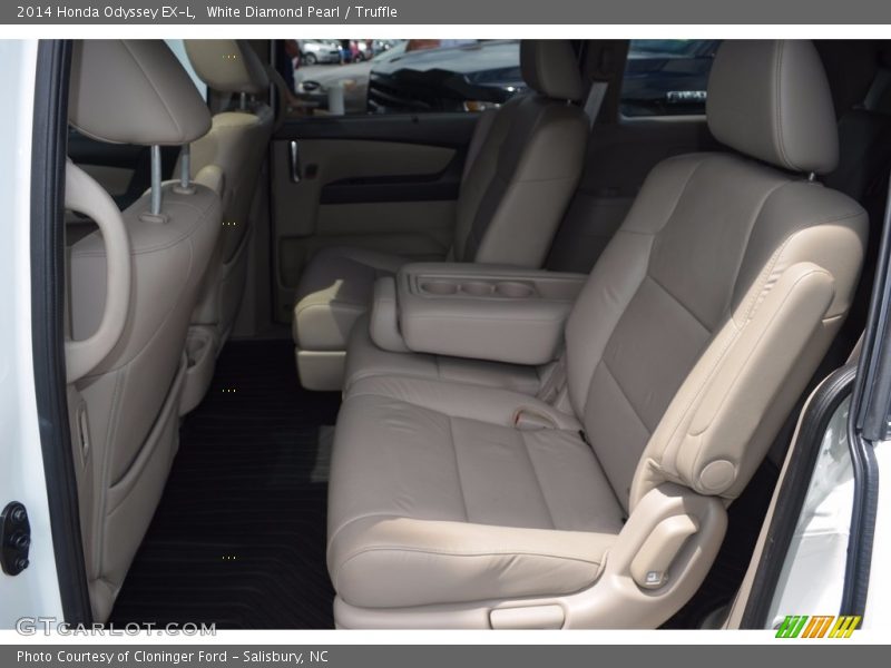 White Diamond Pearl / Truffle 2014 Honda Odyssey EX-L