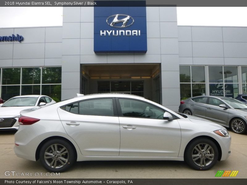 Symphony Silver / Black 2018 Hyundai Elantra SEL