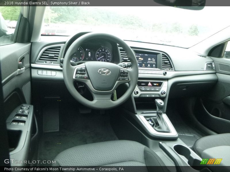 Symphony Silver / Black 2018 Hyundai Elantra SEL