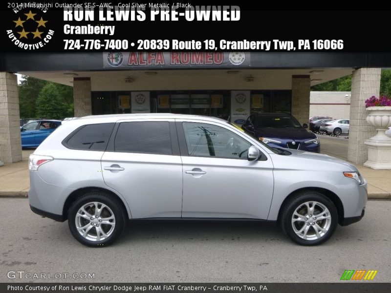 Cool Silver Metallic / Black 2014 Mitsubishi Outlander SE S-AWC