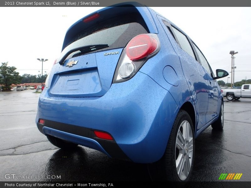 Denim (Blue) / Silver/Blue 2013 Chevrolet Spark LS