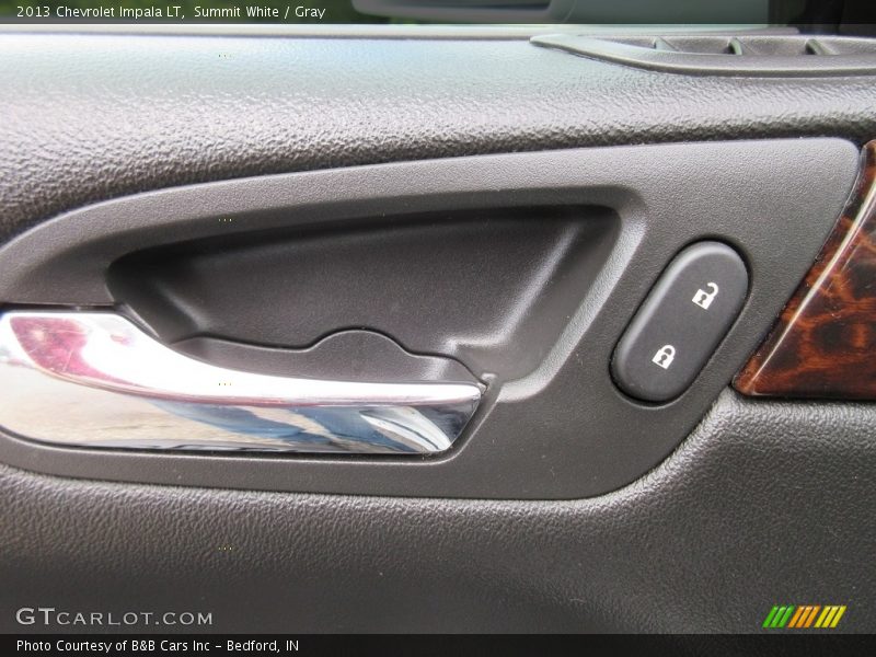Summit White / Gray 2013 Chevrolet Impala LT