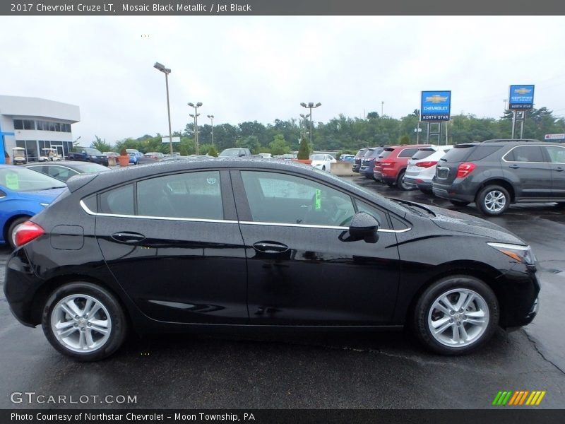 Mosaic Black Metallic / Jet Black 2017 Chevrolet Cruze LT