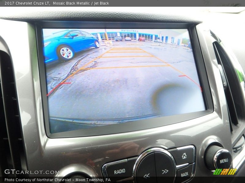 Mosaic Black Metallic / Jet Black 2017 Chevrolet Cruze LT