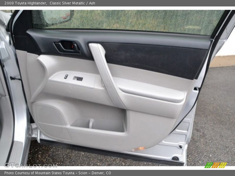 Classic Silver Metallic / Ash 2009 Toyota Highlander