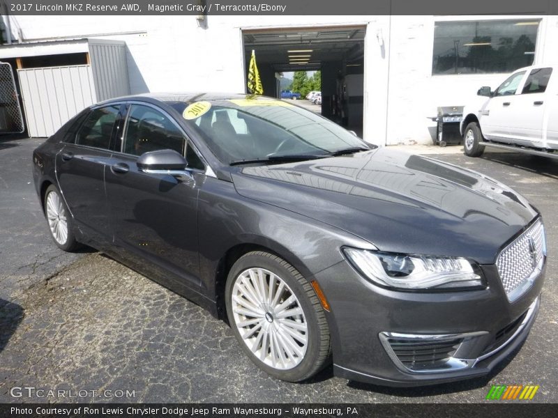 Front 3/4 View of 2017 MKZ Reserve AWD