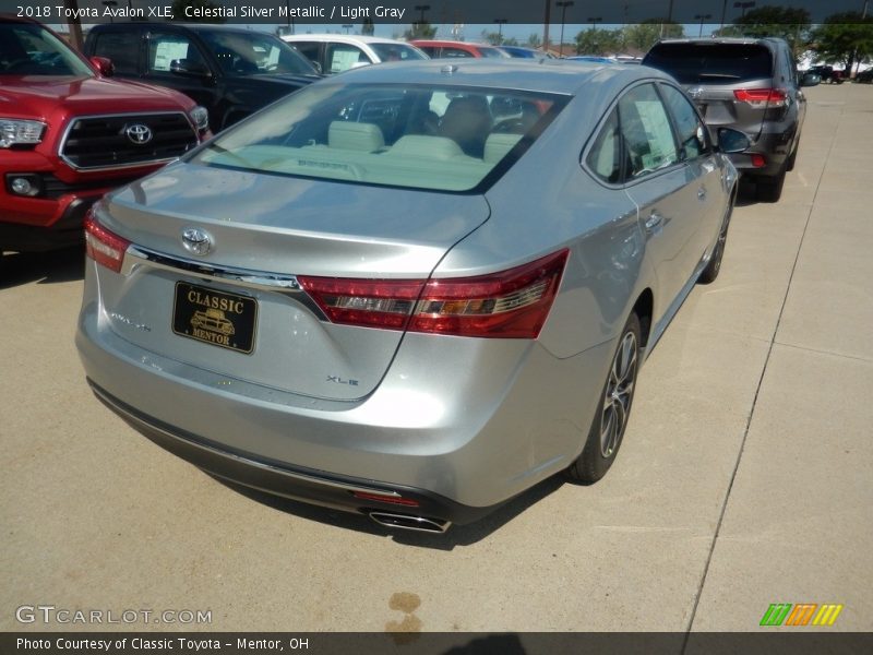 Celestial Silver Metallic / Light Gray 2018 Toyota Avalon XLE