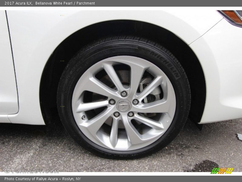 Bellanova White Pearl / Parchment 2017 Acura ILX