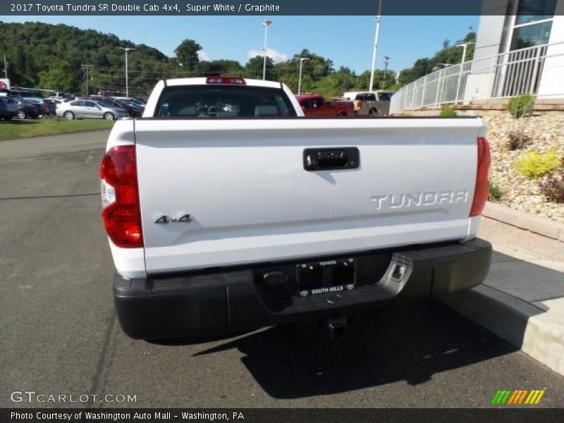 Super White / Graphite 2017 Toyota Tundra SR Double Cab 4x4