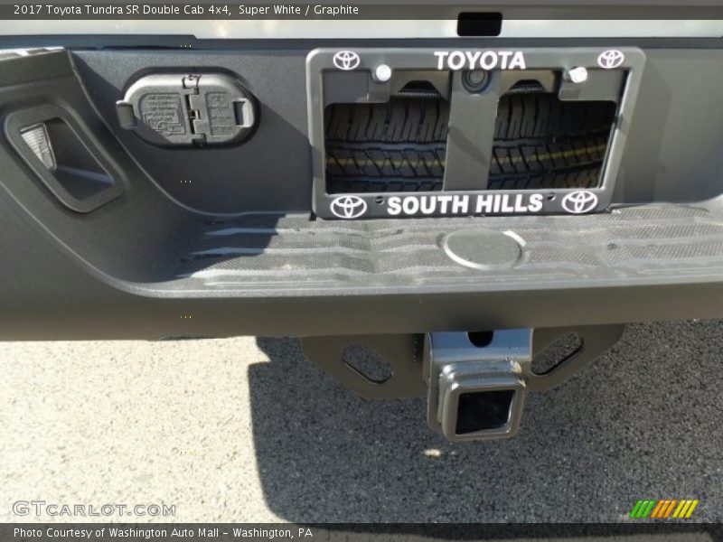Super White / Graphite 2017 Toyota Tundra SR Double Cab 4x4