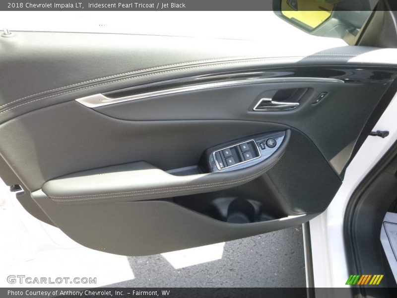 Iridescent Pearl Tricoat / Jet Black 2018 Chevrolet Impala LT