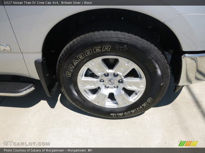 Brilliant Silver / Black 2017 Nissan Titan SV Crew Cab 4x4