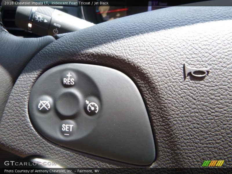 Iridescent Pearl Tricoat / Jet Black 2018 Chevrolet Impala LT