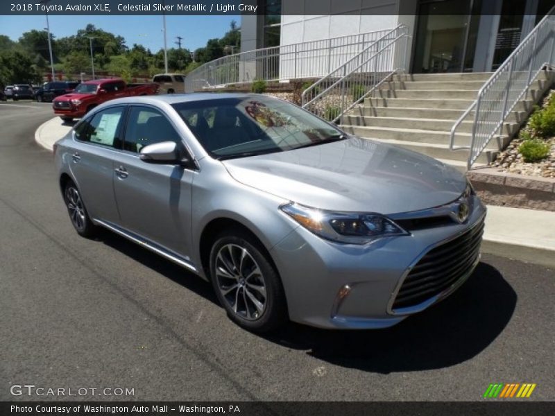 Celestial Silver Metallic / Light Gray 2018 Toyota Avalon XLE
