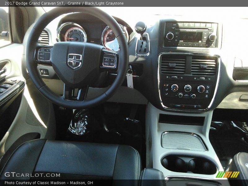 Granite / Black/Light Graystone 2017 Dodge Grand Caravan SXT