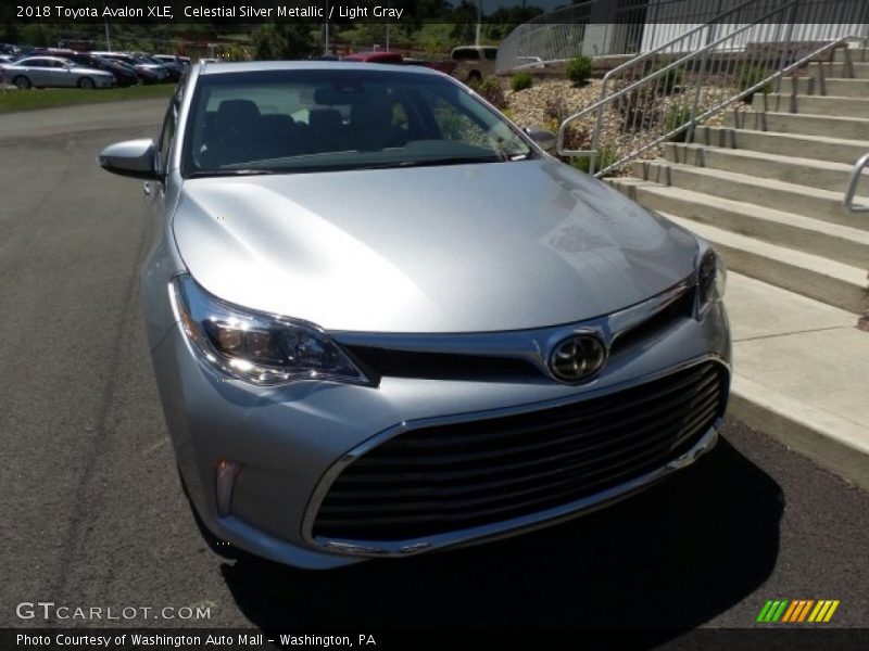 Celestial Silver Metallic / Light Gray 2018 Toyota Avalon XLE