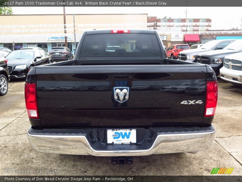 Brilliant Black Crystal Pearl / Black/Diesel Gray 2017 Ram 1500 Tradesman Crew Cab 4x4