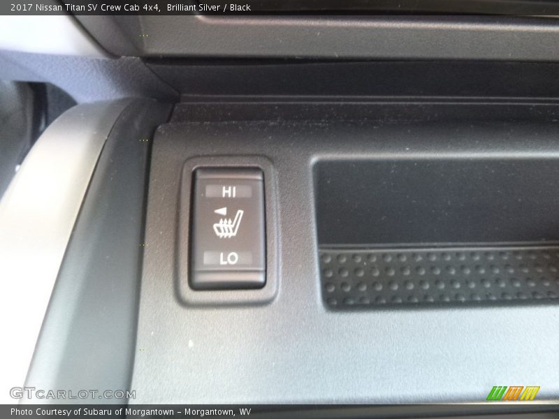 Brilliant Silver / Black 2017 Nissan Titan SV Crew Cab 4x4