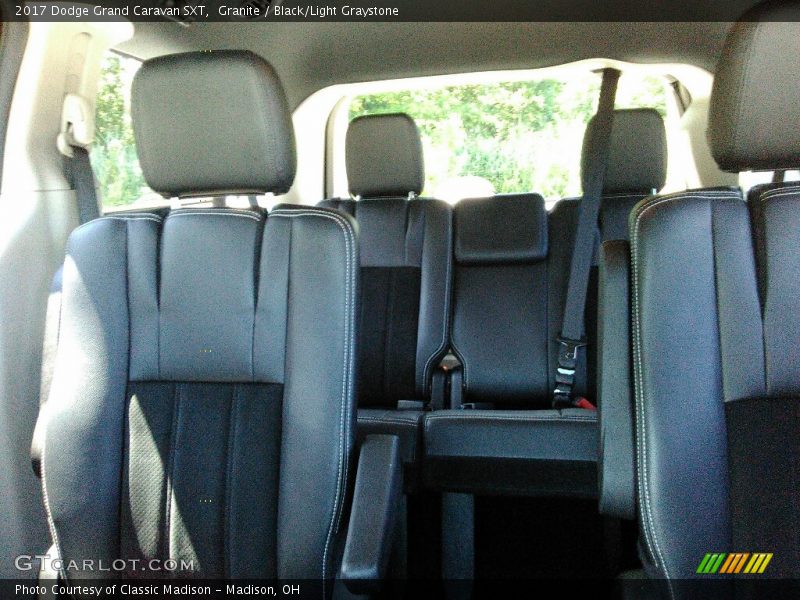Granite / Black/Light Graystone 2017 Dodge Grand Caravan SXT