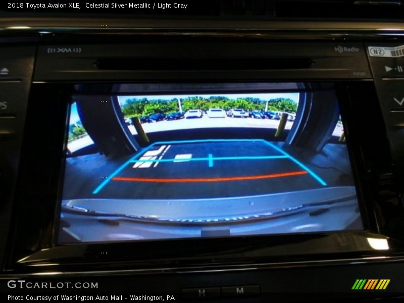 Celestial Silver Metallic / Light Gray 2018 Toyota Avalon XLE