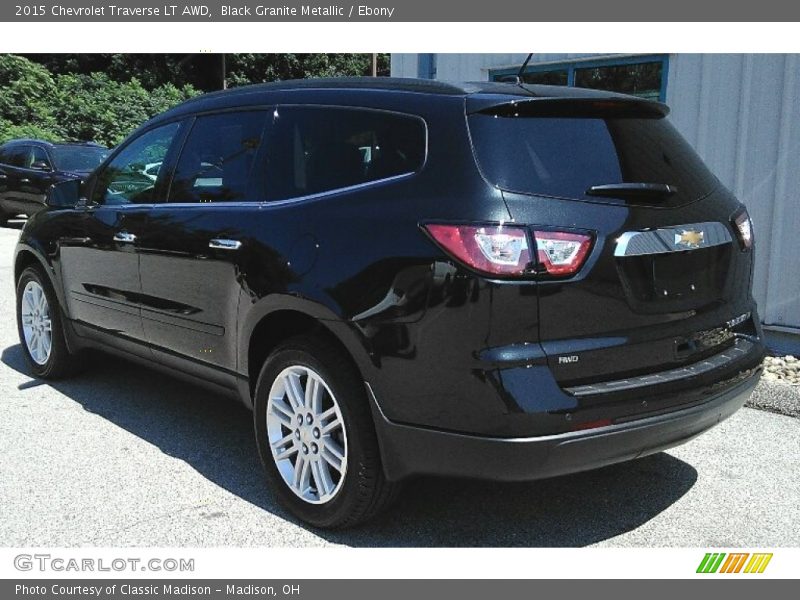 Black Granite Metallic / Ebony 2015 Chevrolet Traverse LT AWD