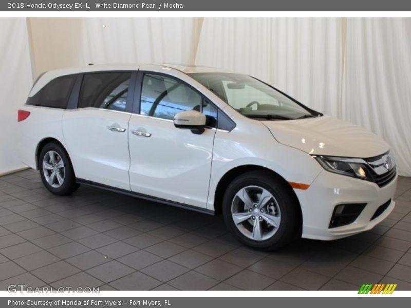 White Diamond Pearl / Mocha 2018 Honda Odyssey EX-L