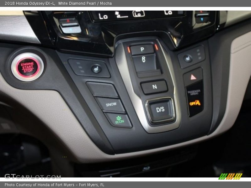 White Diamond Pearl / Mocha 2018 Honda Odyssey EX-L