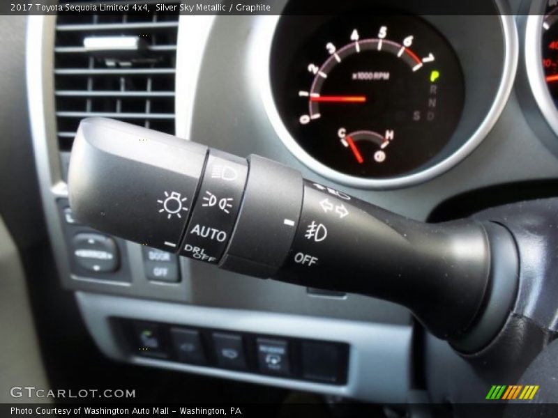 Silver Sky Metallic / Graphite 2017 Toyota Sequoia Limited 4x4