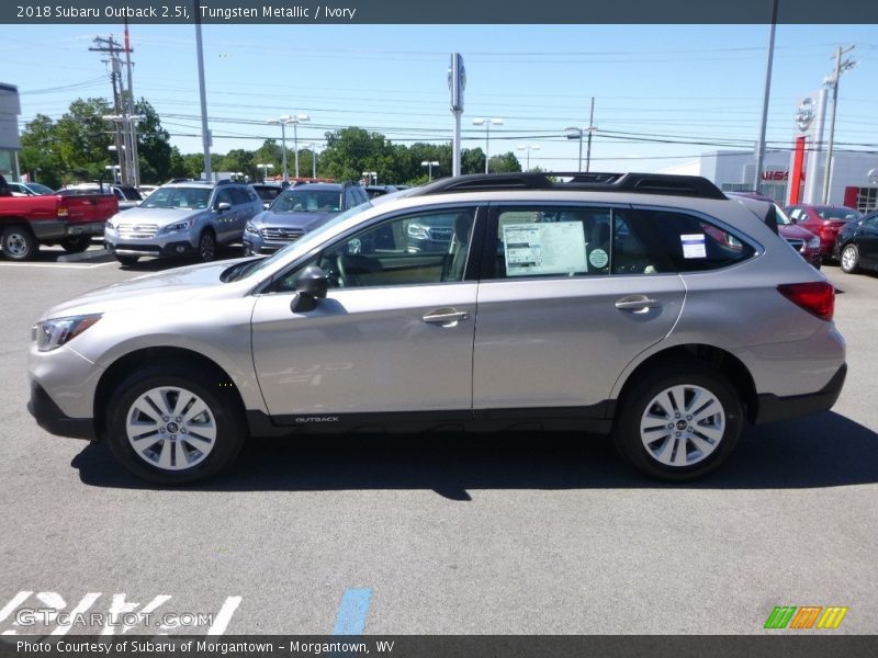 Tungsten Metallic / Ivory 2018 Subaru Outback 2.5i
