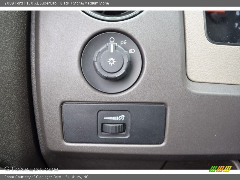 Black / Stone/Medium Stone 2009 Ford F150 XL SuperCab