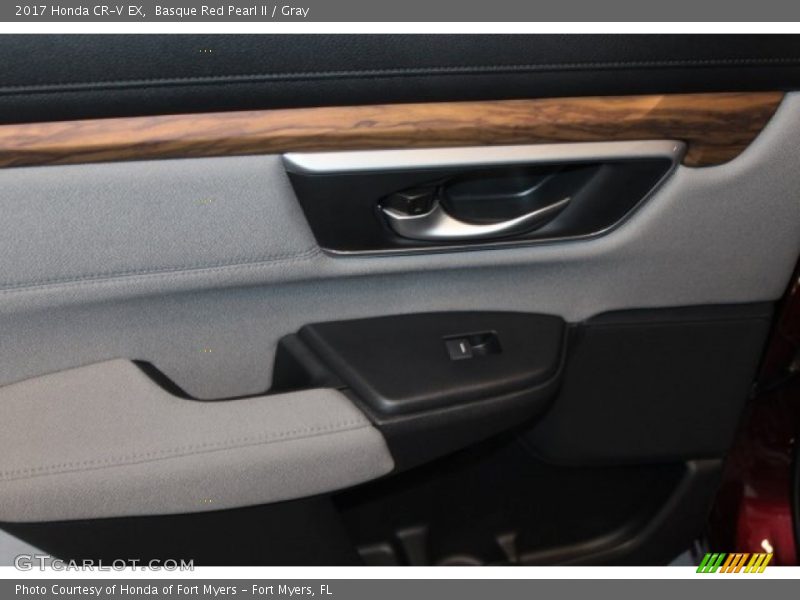 Basque Red Pearl II / Gray 2017 Honda CR-V EX