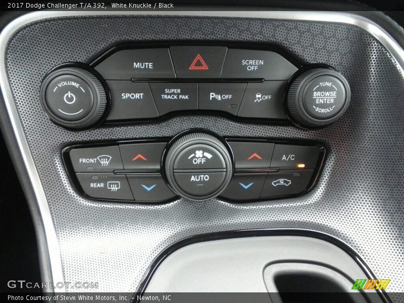 White Knuckle / Black 2017 Dodge Challenger T/A 392