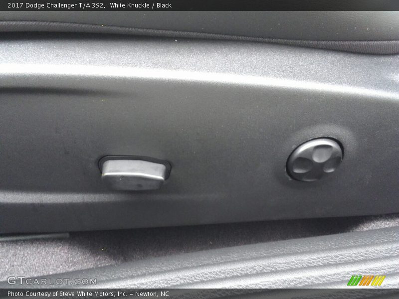 White Knuckle / Black 2017 Dodge Challenger T/A 392