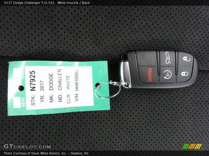 White Knuckle / Black 2017 Dodge Challenger T/A 392