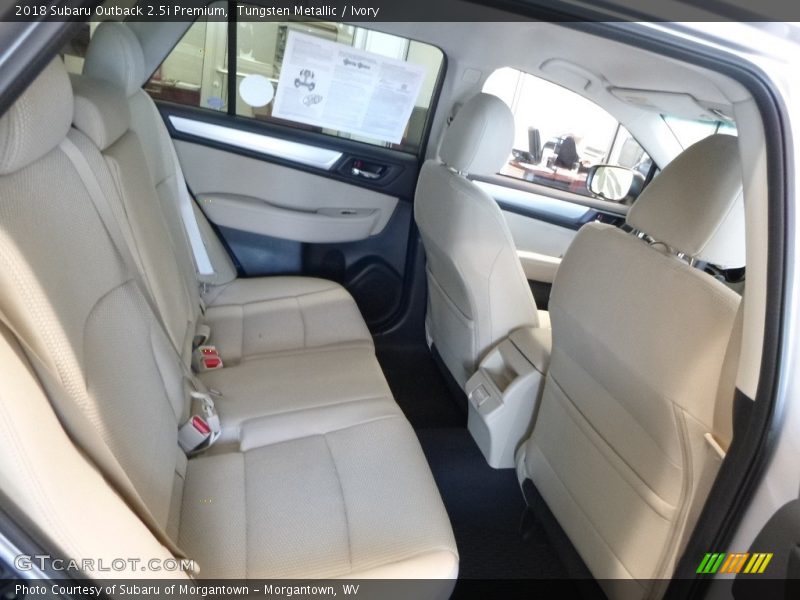 Tungsten Metallic / Ivory 2018 Subaru Outback 2.5i Premium