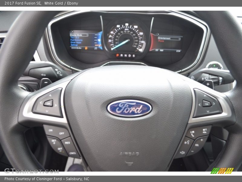 White Gold / Ebony 2017 Ford Fusion SE