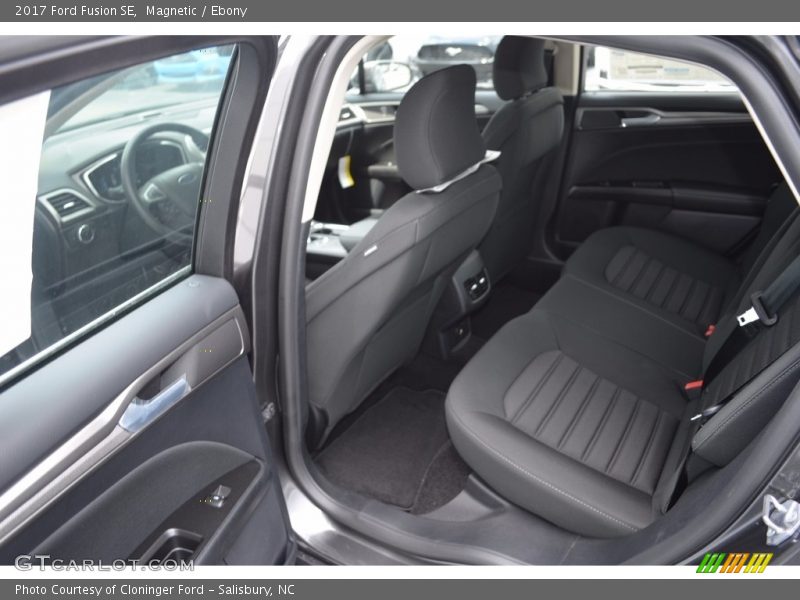 Magnetic / Ebony 2017 Ford Fusion SE