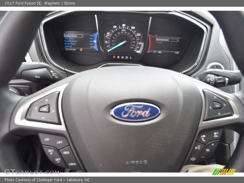 Magnetic / Ebony 2017 Ford Fusion SE