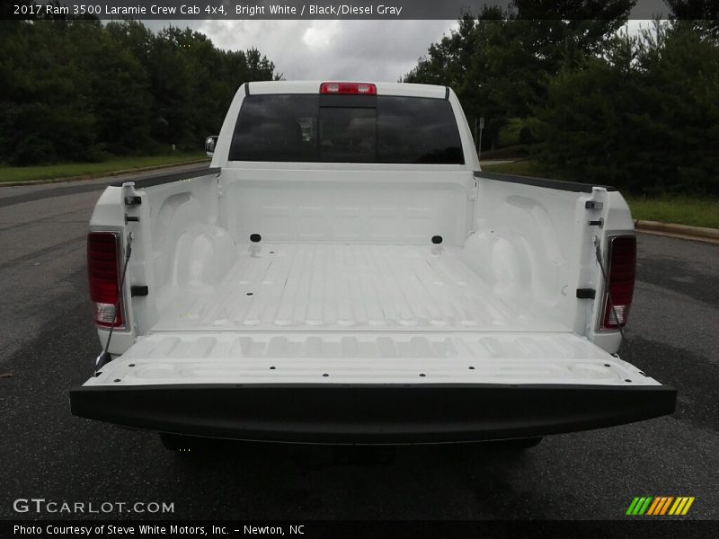 Bright White / Black/Diesel Gray 2017 Ram 3500 Laramie Crew Cab 4x4