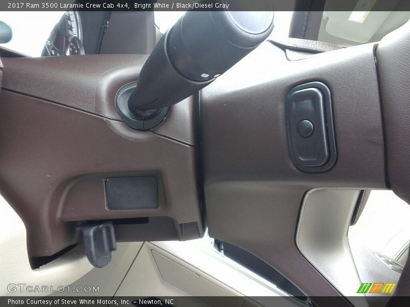 Bright White / Black/Diesel Gray 2017 Ram 3500 Laramie Crew Cab 4x4