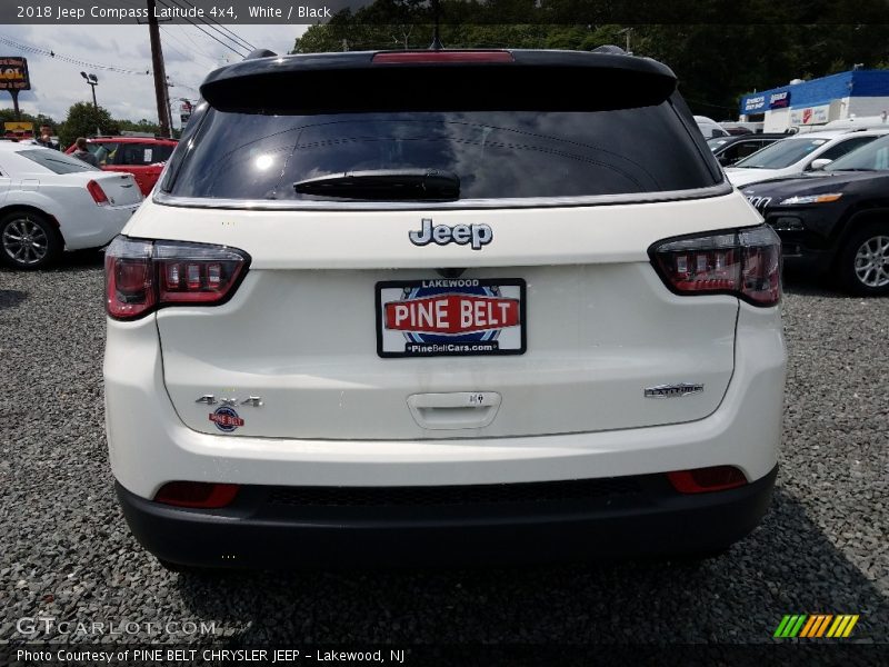 White / Black 2018 Jeep Compass Latitude 4x4