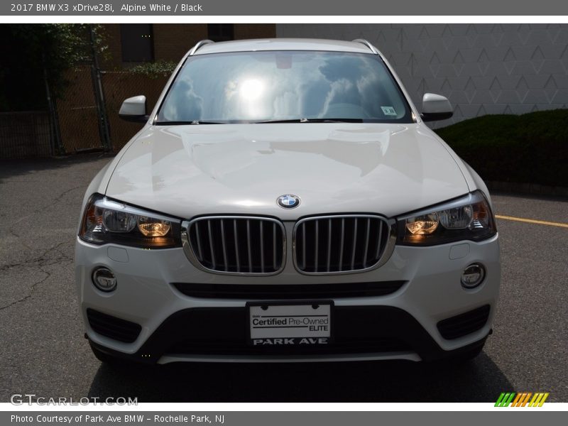 Alpine White / Black 2017 BMW X3 xDrive28i