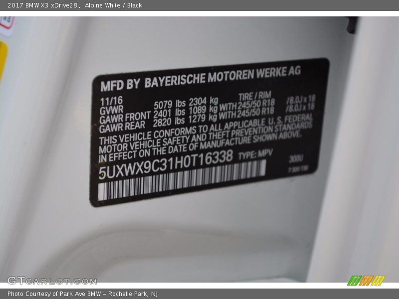 Alpine White / Black 2017 BMW X3 xDrive28i