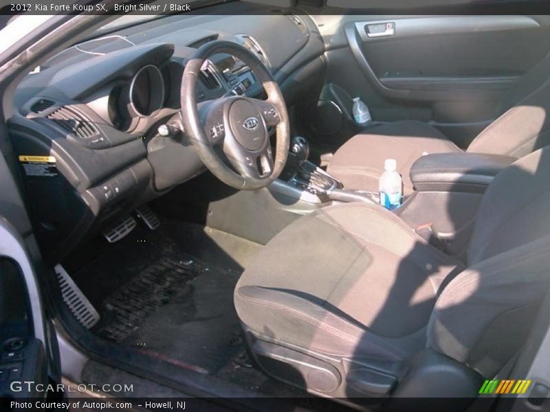 Bright Silver / Black 2012 Kia Forte Koup SX