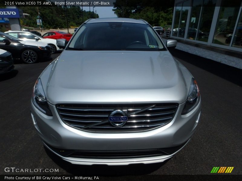 Bright Silver Metallic / Off-Black 2016 Volvo XC60 T5 AWD