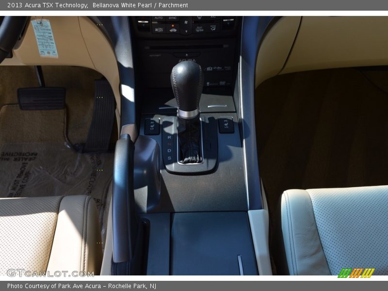 Bellanova White Pearl / Parchment 2013 Acura TSX Technology