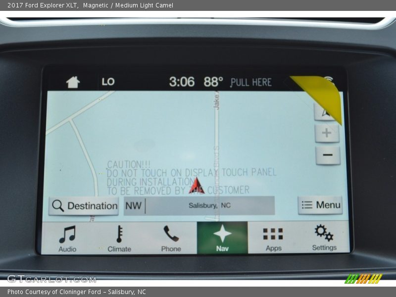 Magnetic / Medium Light Camel 2017 Ford Explorer XLT