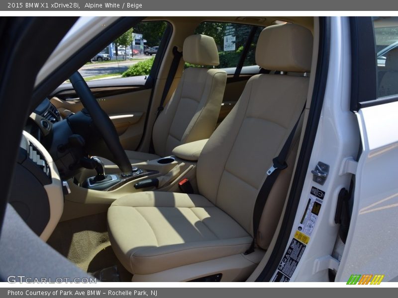 Alpine White / Beige 2015 BMW X1 xDrive28i